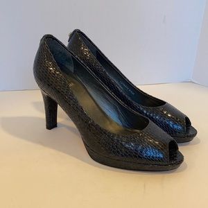 Stuart Weitzman PeepToe Pump Blue 6.5M